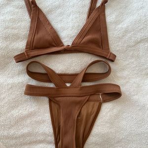 Minimal Animale swimsuits, great condition, bottoms S, top M